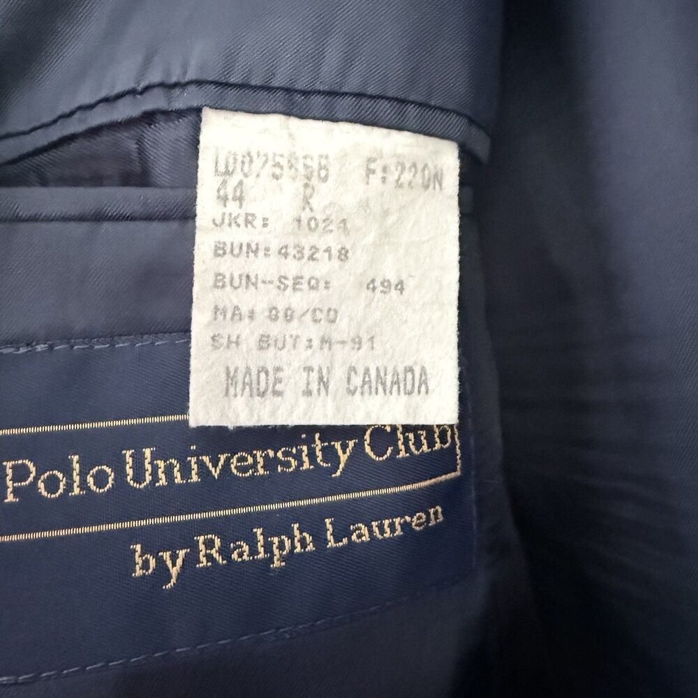 Vintage Polo University Club by Ralph Lauren Navy Blue Blazer 44R Made in Canada - Picture 3 of 16